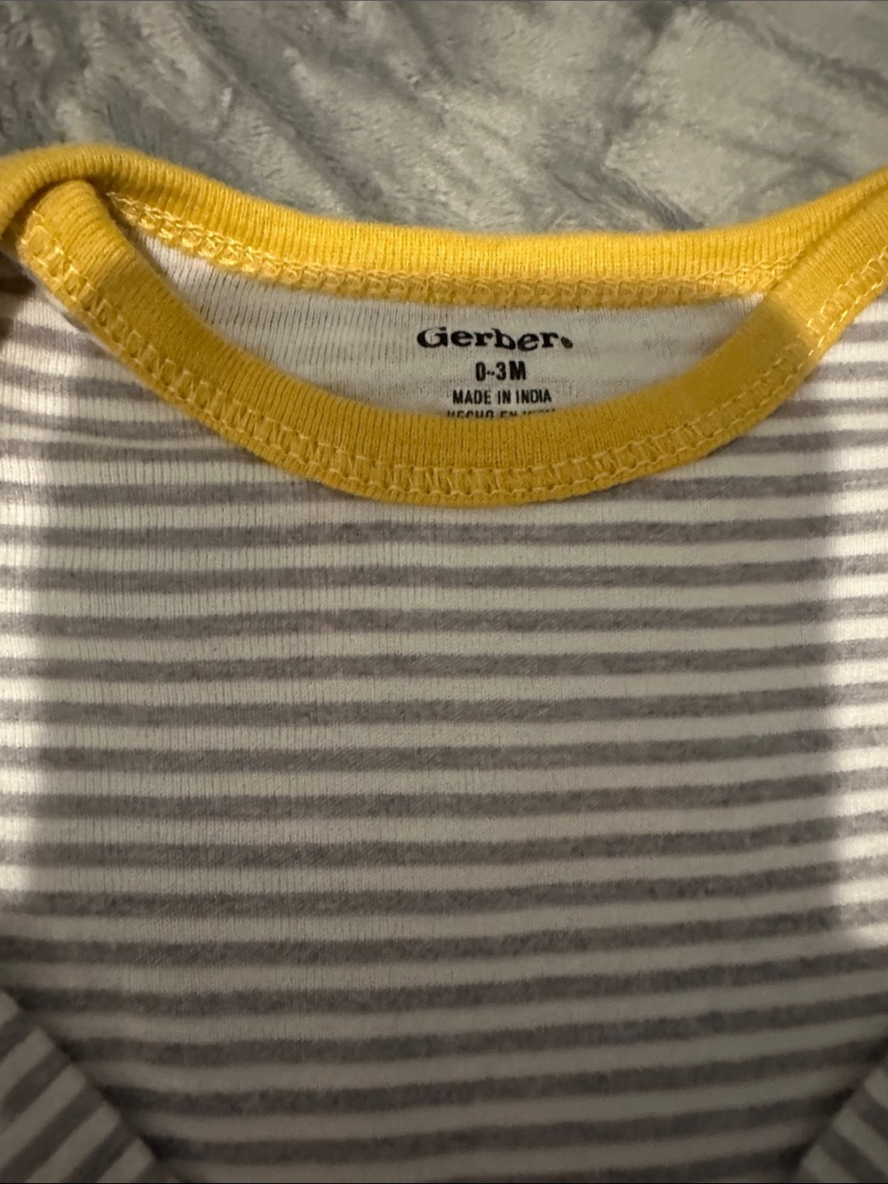 5/$25 Onsie bundle - Picture 4 of 4